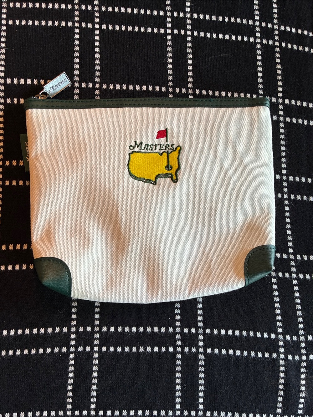 Masters vintage Golf Beige Canvas with Green Leather Trim travel carry bag